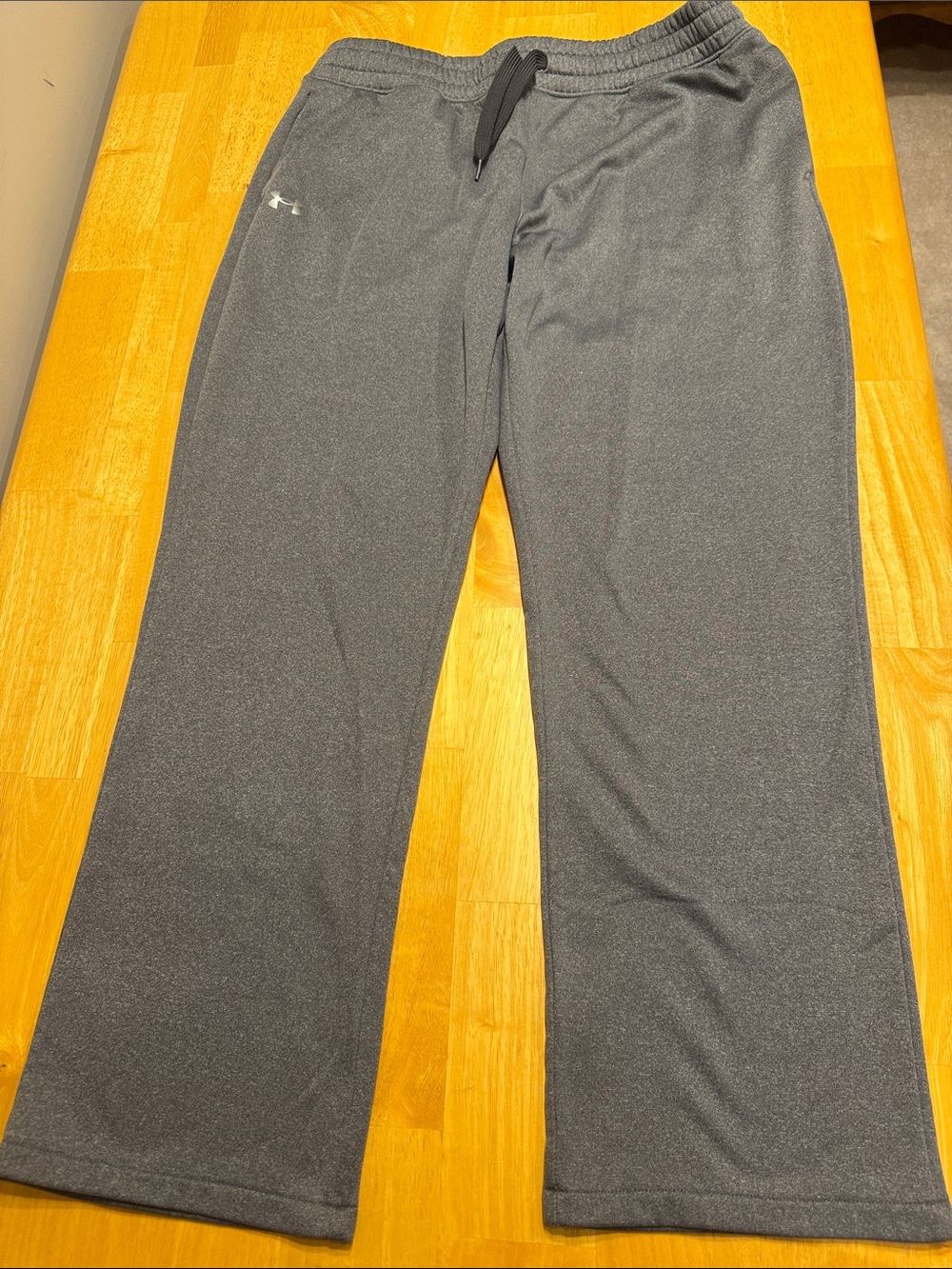 Under Armour Women's Gray Athletic Sweatpants